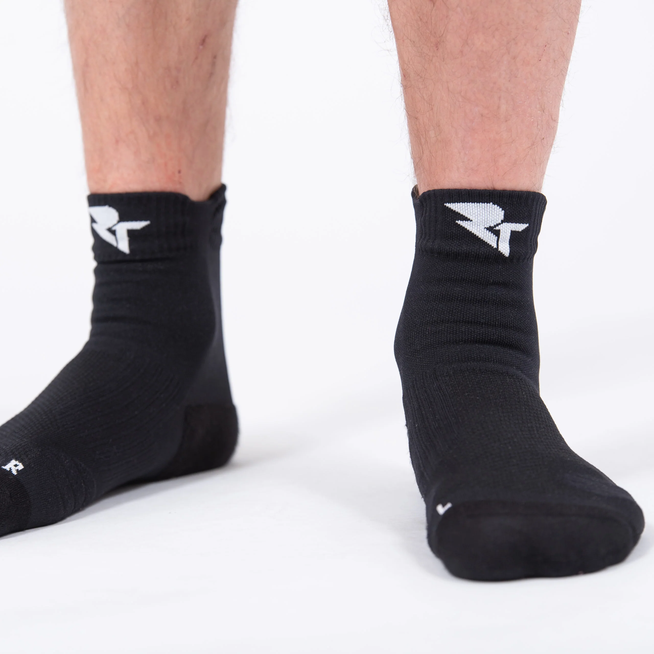 Black Above Ankle Running Socks - Image 4